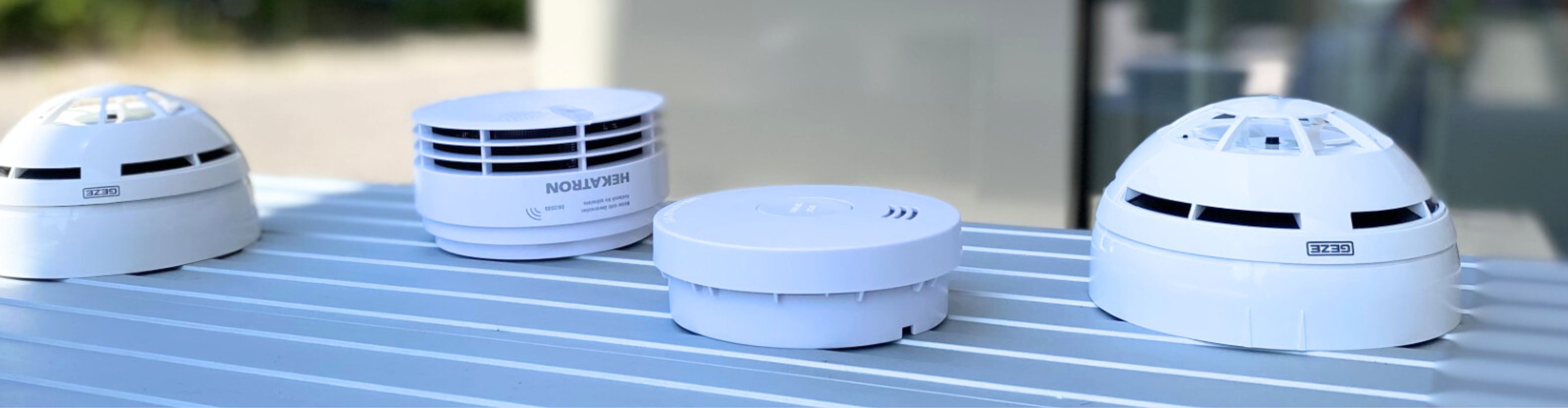 Mehrere Rauchmelder Geze, Hekatron